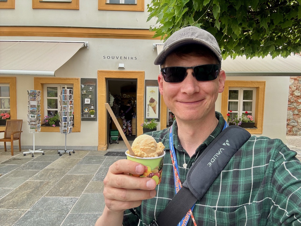 Foto Eis 1.jpeg